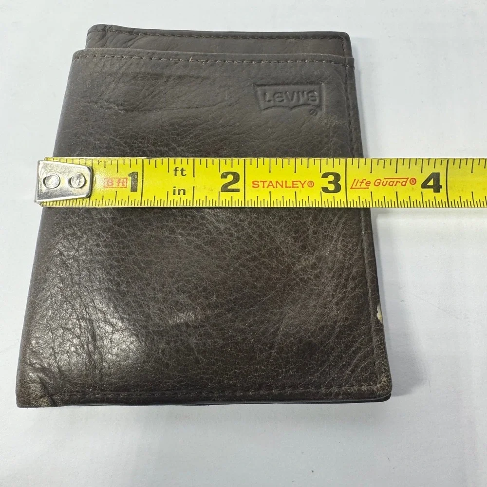 Levi's Men's Dark Brown Rugged Pebbled Leather Bifold Vertical Slim Wallet ID